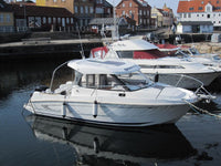 Beneteau Antares 780 (2013) – Mercury F150 HK – 426 timer